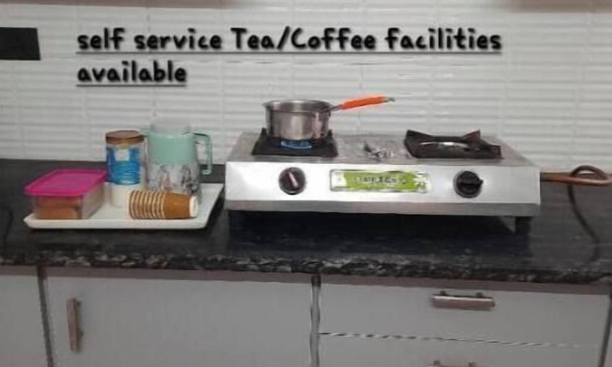 Agra Bed & Breakfast | Deluxe Family Room in Agra with Kitchenette & Private Bathroom