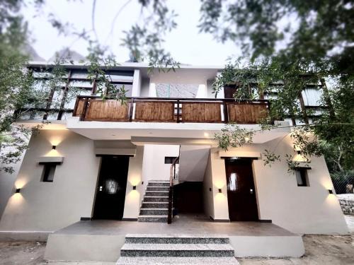Hunder Hotel | Desert Oasis Camp And Resort