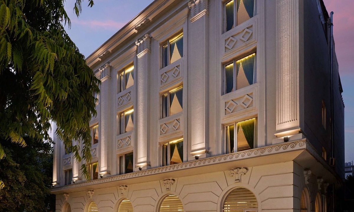 Patel Nagar Hotel | Deventure Sarovar Portico Patel Nagar