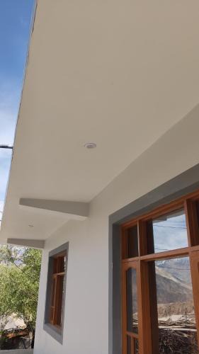 Nako House | Dhuung karpo home stay