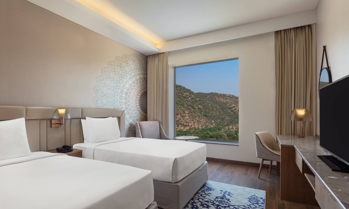 Kookas Hotel | Doubletree by Hilton Jaipur Amer