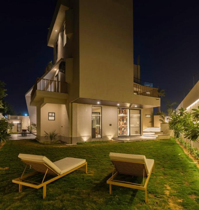 Jhotwara Villa | Downtown Oasis 3BHK Lux Pool Villa