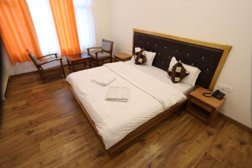 Leh House | Dzi Guest House Ladakh by LexStays