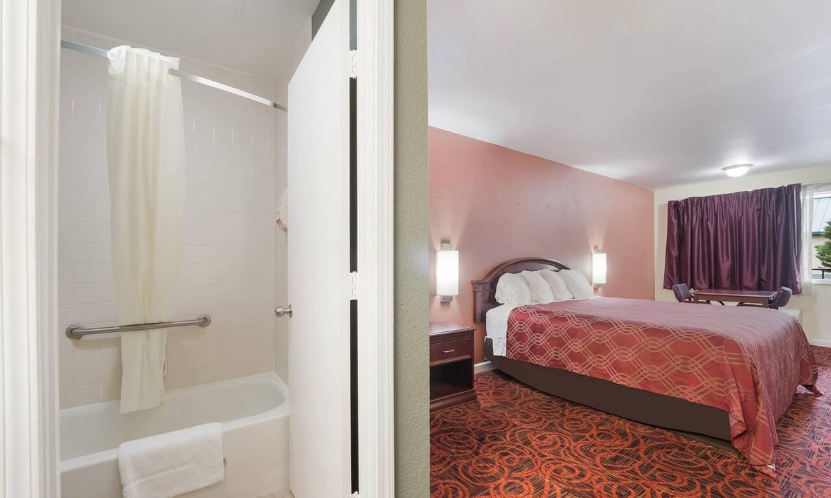 Thomaston Hotel | Econo Lodge Thomaston