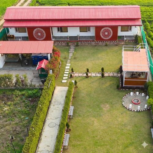 Bail Parao Hotel | Eeja Resto and Cafe
