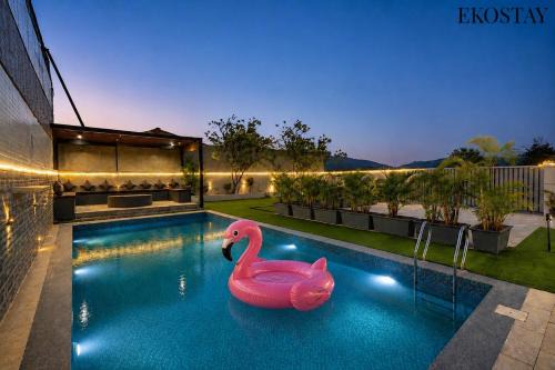 Kurvande Villa | EKOSTAY - Concrete Cove Villa