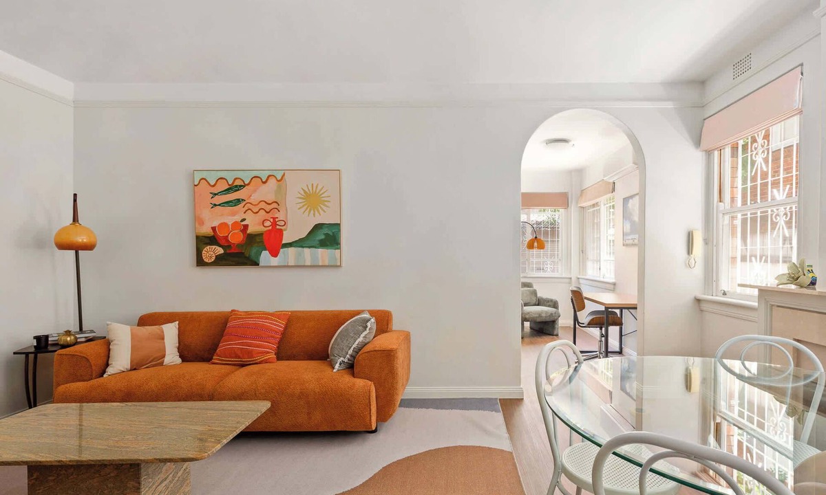 Rose Bay Apartment | Elegant Art Deco 2BR Apartment in Prime Rose Bay