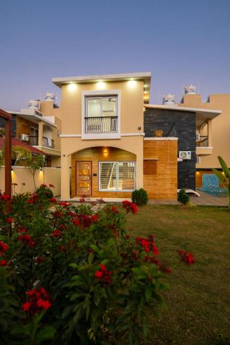 Bedla Villa | ELIVAAS Signature Palazao, Stunning Getaway With Pvt Pool, Garden and Gazebo