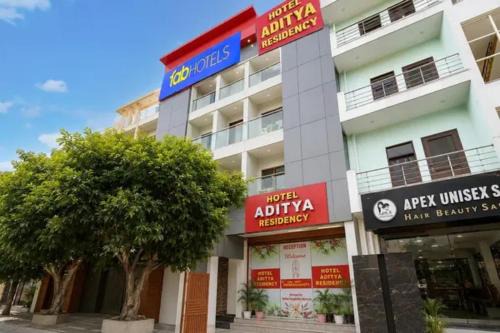 Noida Hotel | FabHotel Aditya Residency - Sector 59 Metro Station
