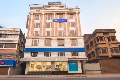 Kolkata Hotel | FabHotel Prime Airport Palace - Nr Kolkata Airport