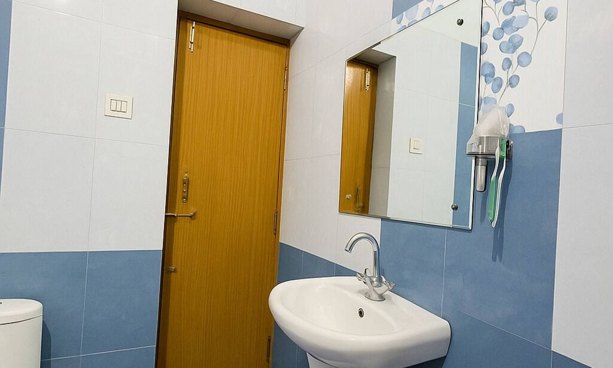 Indira Nagar Hotel | Family friendly rooms in Lucknow