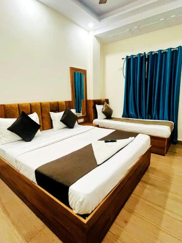 Haridwar Hotel | FAMILY HOTEL - RAJ near railway station