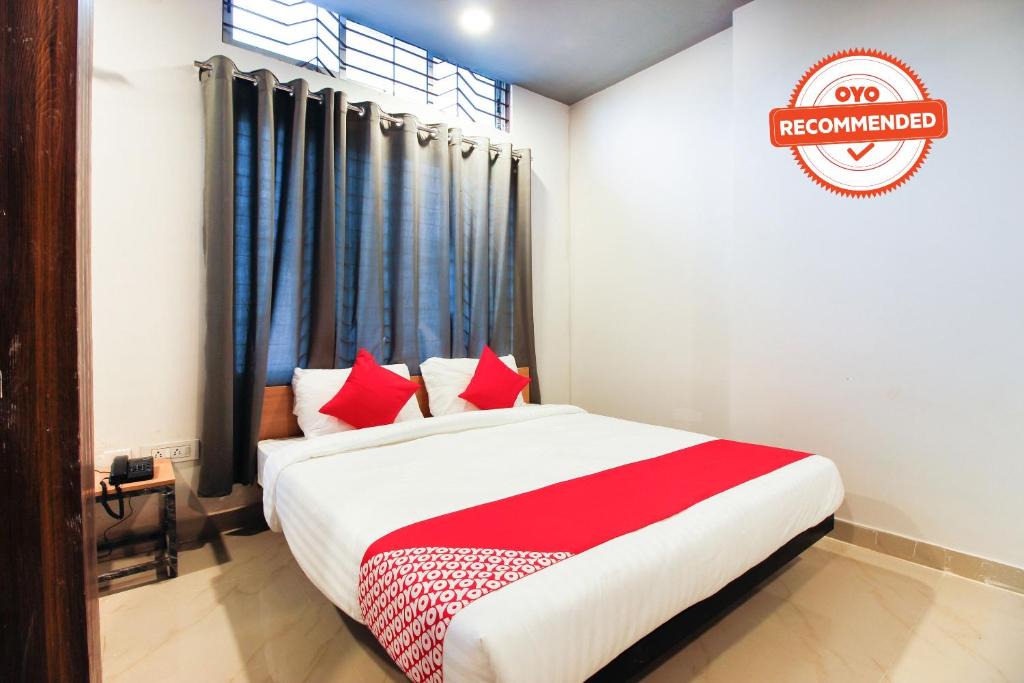 Sualkuchi Hotel | Flagship Aditya Palace Beltola Survey