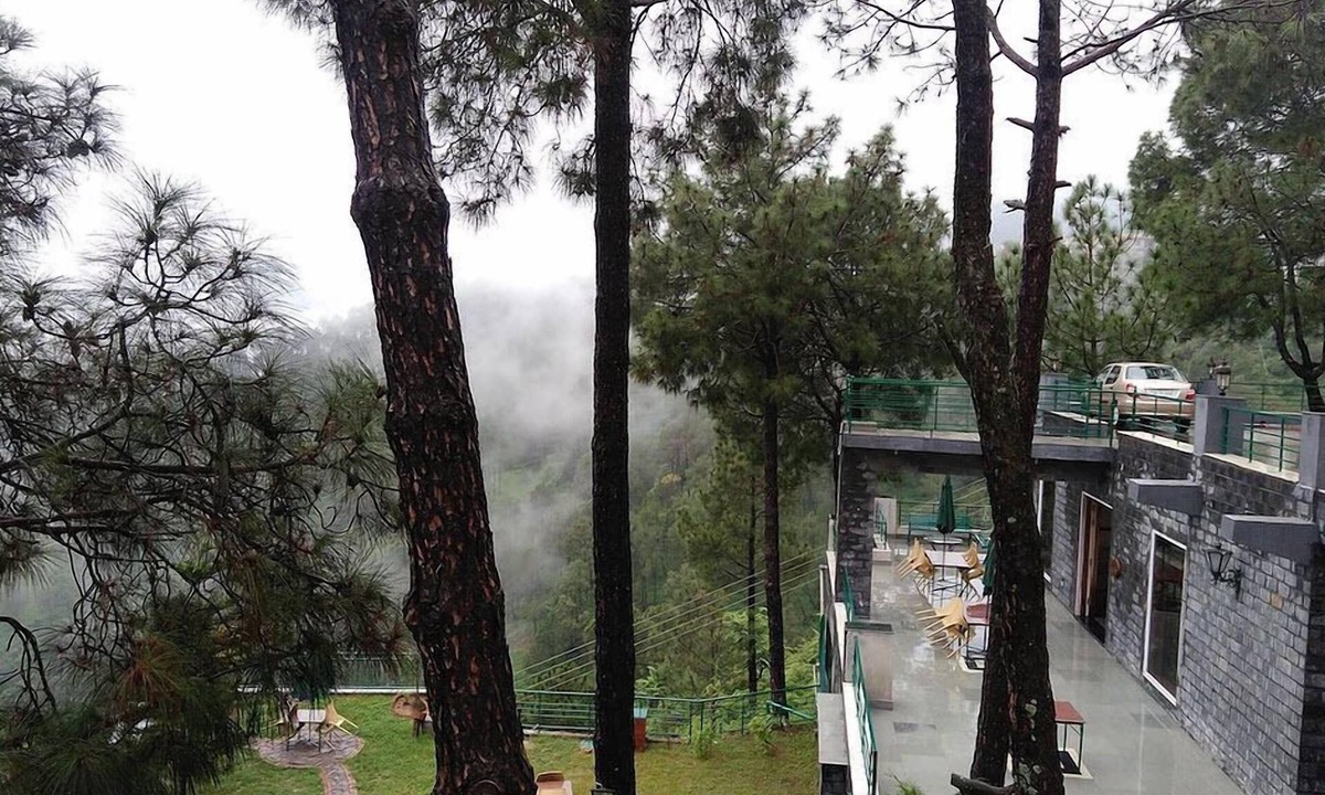 Kumarhatti Hotel | Forest Ville Hotel And Resort