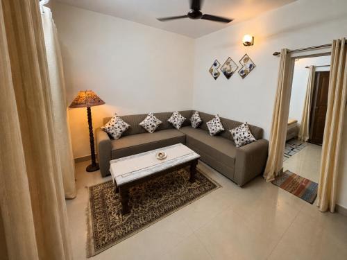 Noida Apartment | Fortune Home Stay 1BHK, B-434 Sector-19 Noida