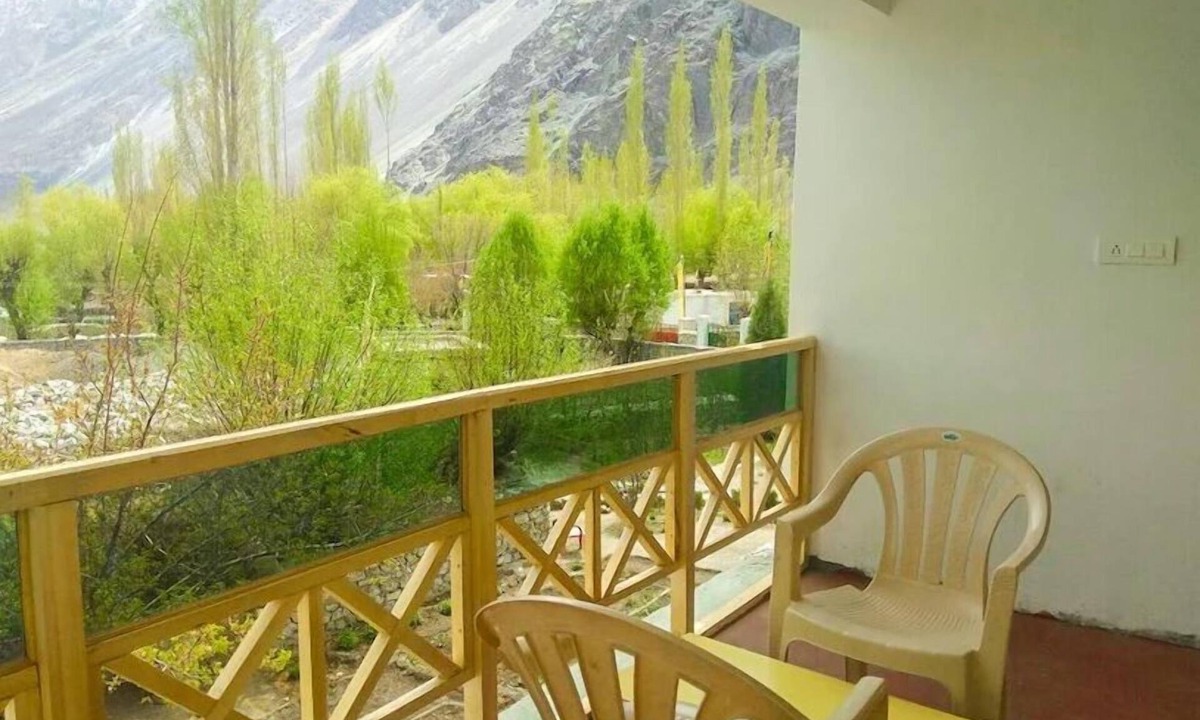 Hunder House | Galaxy Guest House