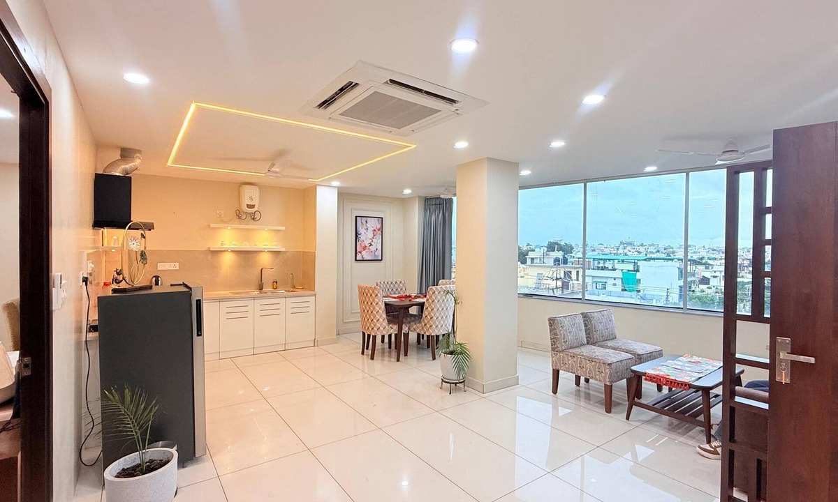 Dehradun Hotel | Gauraiya