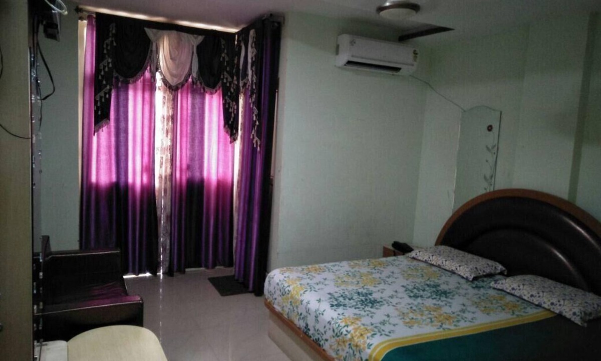 Mau Ranipur Hotel | Gaurav Guest House