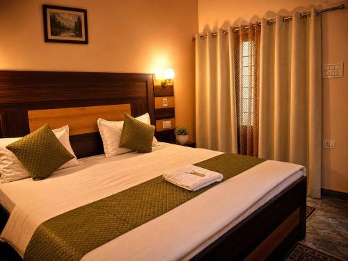 Shivanandi Hotel | Geetanjali Palace Hotel & Restaurant
