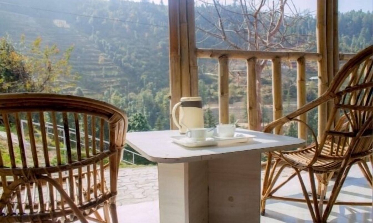 Kempty Range Hotel | Glamwood Resort