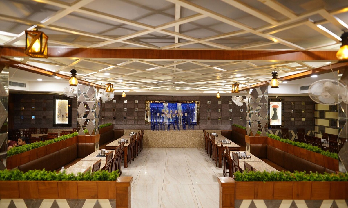 Rajpura Hotel | Golden Hut Derabassi
