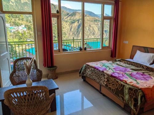 McLeod Ganj House | Golden View B&B