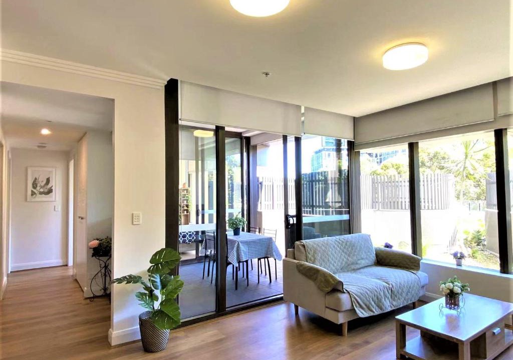 Sydney Olympic Park Apartment | Greenview in Sydney Olympic Park - 2 Bedrooms & Private Patio Apt