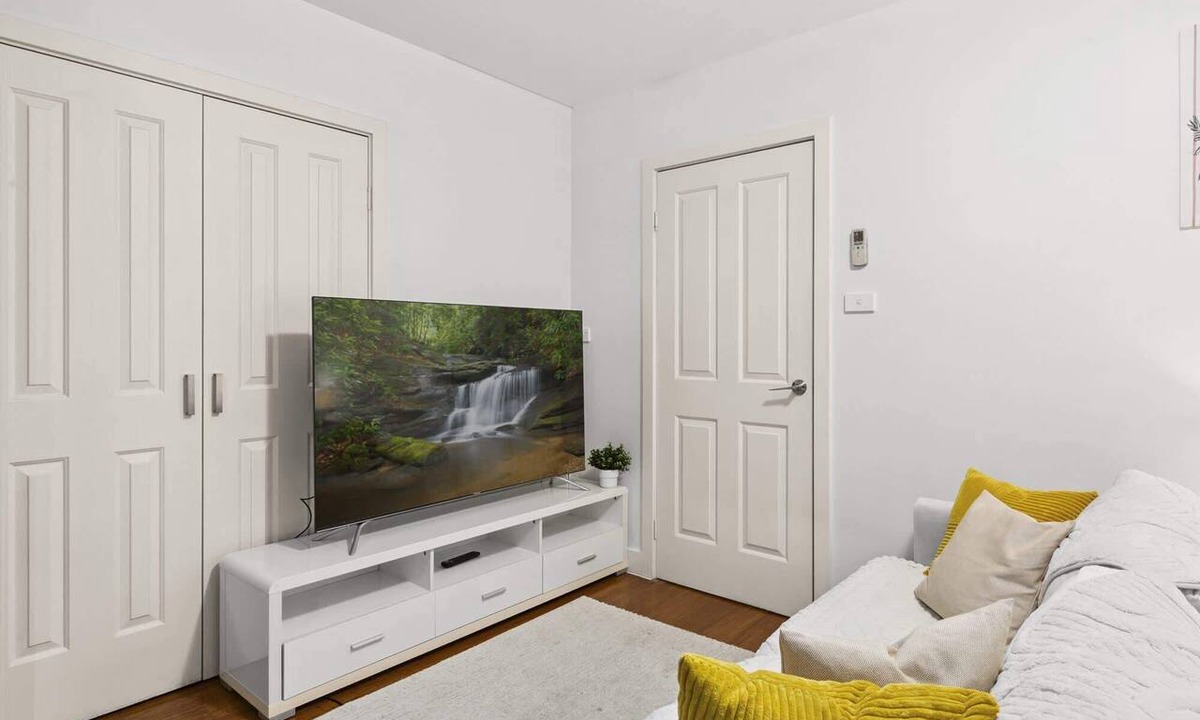 Strathfield Apartment | Ground Floor One-Bed with Courtyard Access