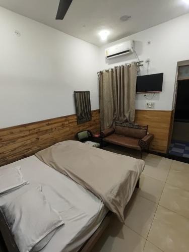 Aligarh House | Gulmarg Guest House