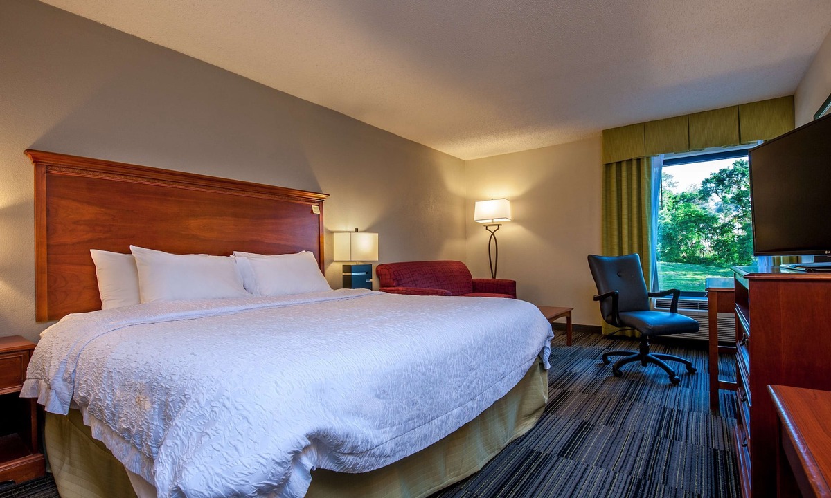 Bowling Green Hotel | Hampton Inn by Hilton Bowling Green