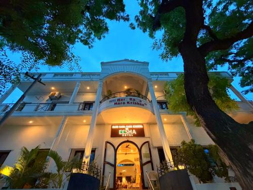 Rameshwaram Hotel | Hare Rama Hare Krishna - EESHA Hotel