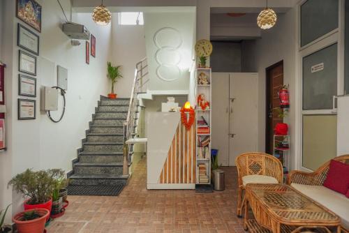 Tapovan House | Hare Rama Institute