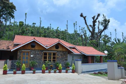 Somvarpet House | Hillwoods homestay