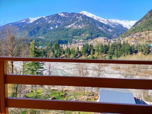 Vashist Bed & Breakfast | Himalayan Lotus Boutique Home Stay