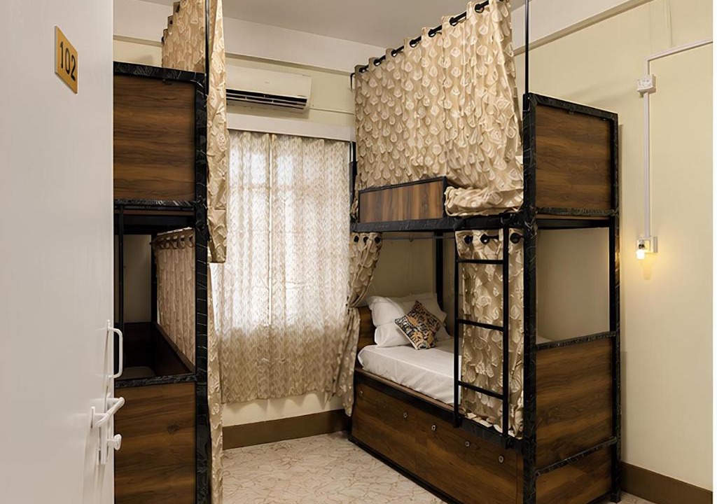 Sualkuchi Hostel | Hippie Hippo Guwahati - 7 Mins from Guwahati Railway Station