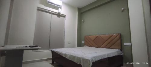 Noida House | Home Away Home Chi 5
