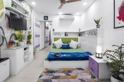 New Delhi Apartment | Homlee-Heritage 2 Bedroom-Bharat Mandapam- ITO