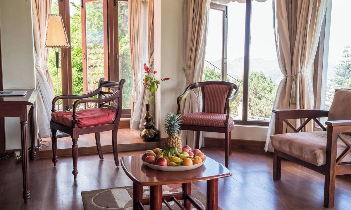 Coonoor Apartment | Hospitality Expert Royston: BBQ, Bonfire & Chef