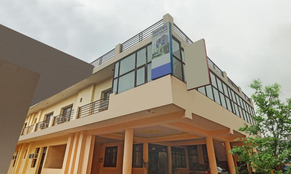 Chandigarh Hotel | Hotel Albie Stay,Near Railway Station Chandigarh