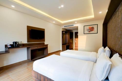 Aerocity Hotel | Hotel Blue Caves Near IGI Airport Delhi