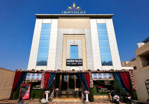 Vasundhara Hotel | Hotel Crown Palace - Hotel in Vasundhara Sector 5