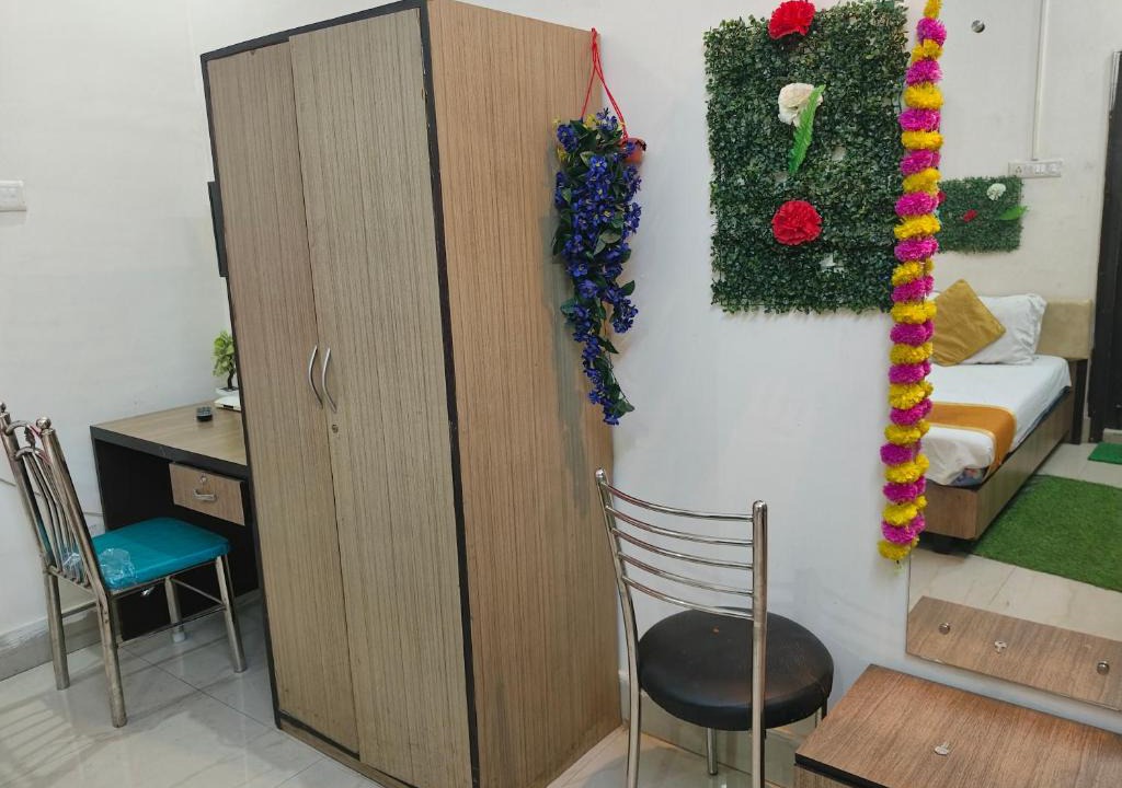 Sector II Hotel | Hotel Dream Rooms- Friendly Rooms