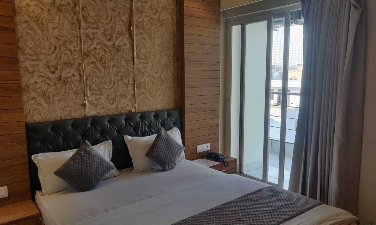 Jagatpura Hotel | Hotel Ekana