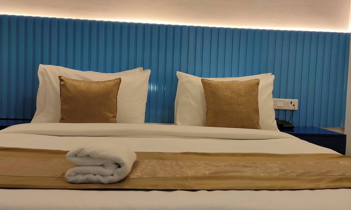 DLF Phase 5 Hotel | Hotel Elite 29 Golf Course Road