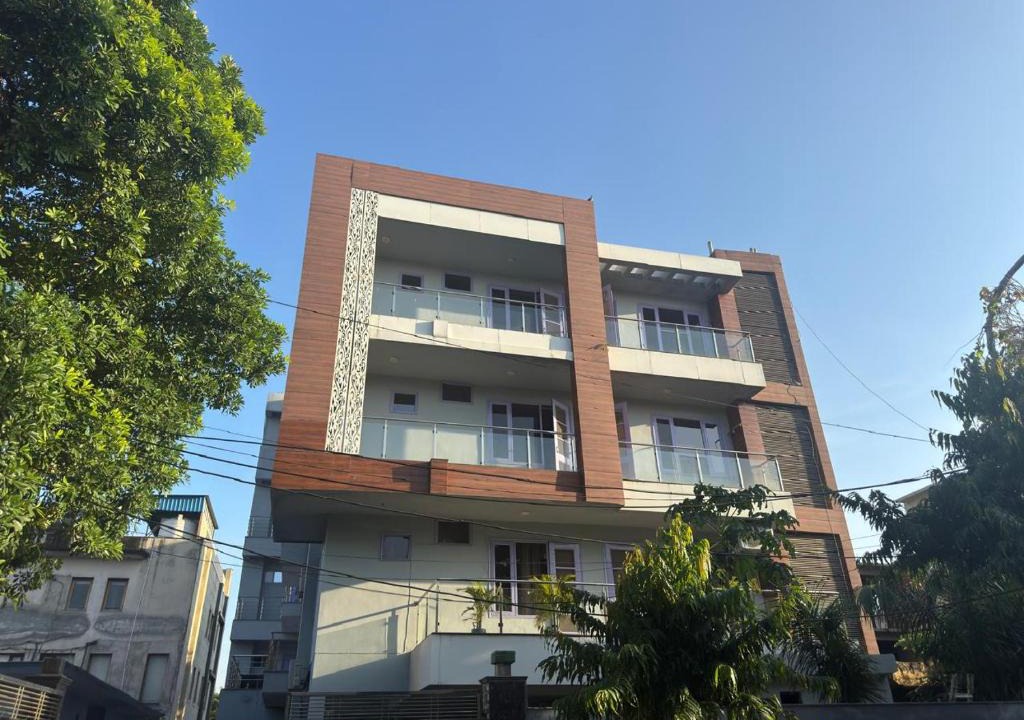 Noida Hotel | Hotel Fortune Home Residency Near Spectrum Mall Sector 72