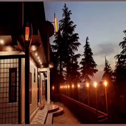 Dalhousie Hotel | Hotel Full Moon Night