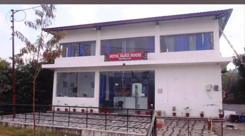 Bullawala Hotel | Hotel glass house