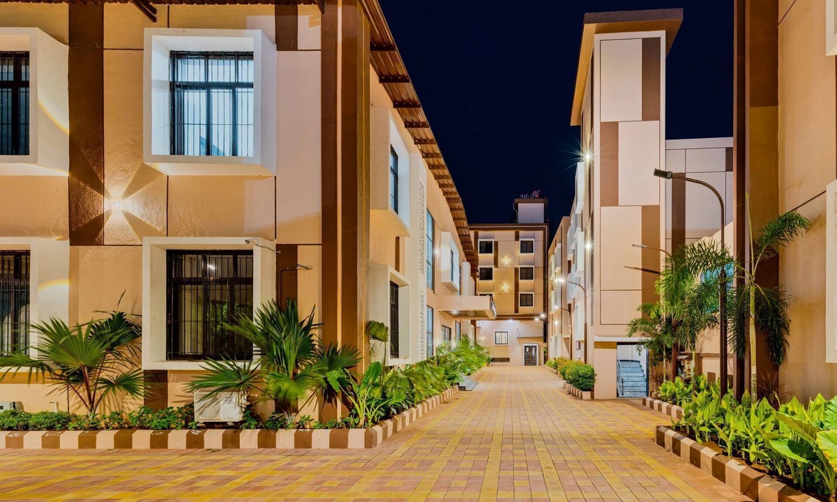 Badami Hotel | Hotel Grand Heritage