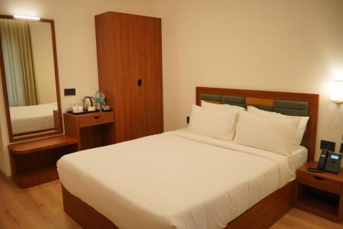 Salem Hotel | Hotel Grand Vekasa