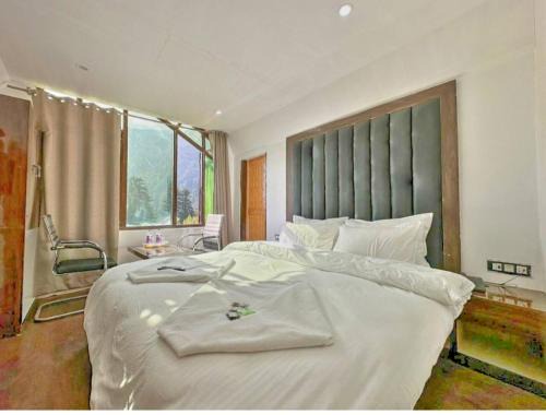 Pahalgam Hotel | Hotel Hills Heaven